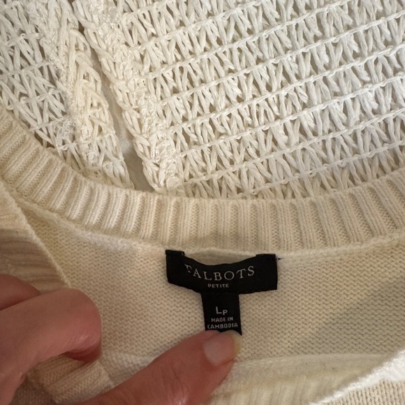 Womens Off White sweater with Navy Blue heart from Talbots Size: L-Petite - Picture 4 of 4